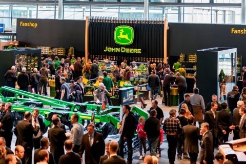 意大利博洛尼亚农业机械、园林机械展EIMA展会现场图片