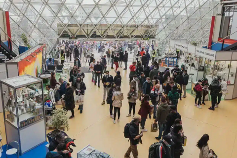 西班牙巴塞罗那大麻展览会展会现场图片