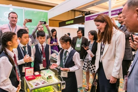 马来西亚亚洲教育装备展览会展会现场图片