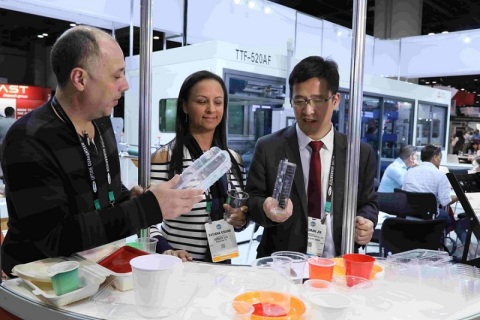 美国奥兰多塑料橡胶工业展览会展会现场图片