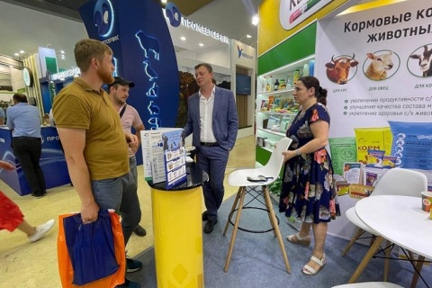 俄罗斯谷物混合饲料及兽药展览会展会现场图片