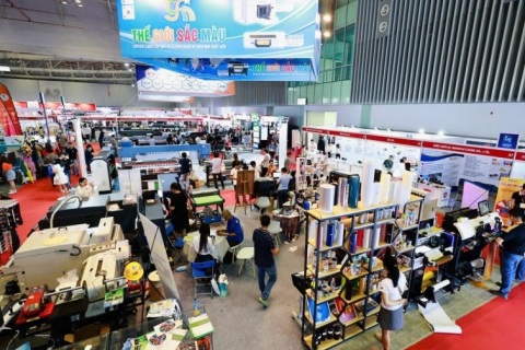 越南广告标识及设备展览会展会现场图片