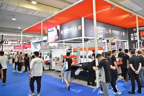 温州国际皮革、鞋材、鞋机展览会展会现场图片