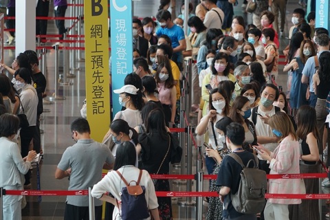 香港珠宝首饰展览会JGA展会现场图片