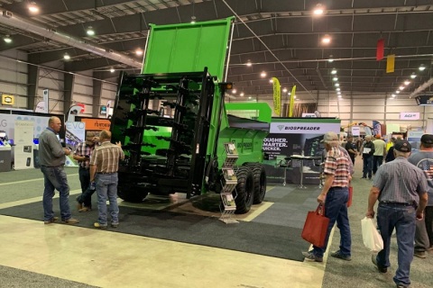 加拿大农业机械展览会展会现场图片