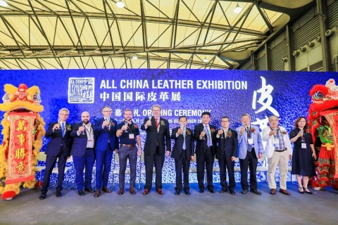 中国国际皮革展-上海皮革展展会现场图片