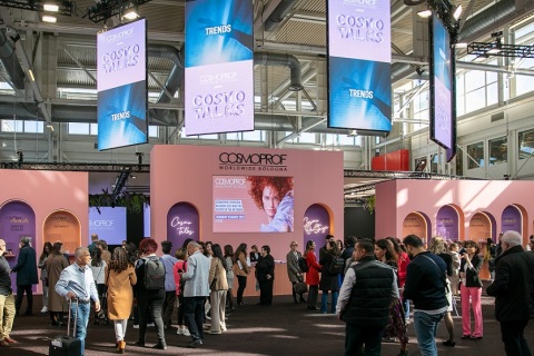 意大利博洛尼亚美容包装包材展展会现场图片