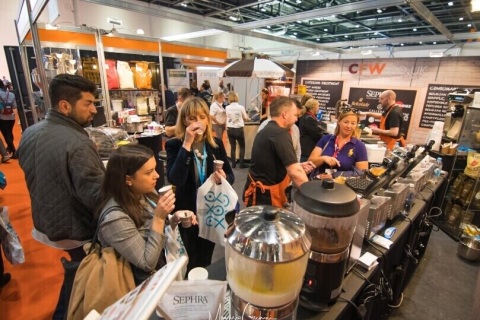 英国伦敦饮料及饮料加工展览会展会现场图片