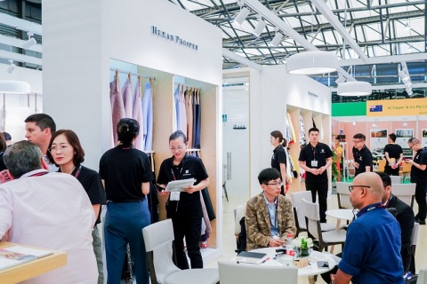 中国国际皮革展-上海皮革展展会现场图片