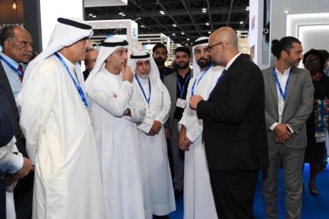 中东迪拜教育装备展览会展会现场图片