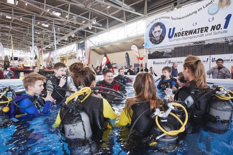 德国慕尼黑休闲旅游展览会展会现场图片