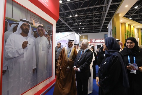 中东迪拜教育装备展览会展会现场图片