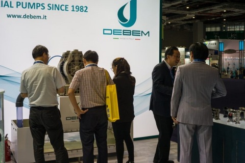 上海亚洲国际阿赫玛生物化学技术展览会展会现场图片