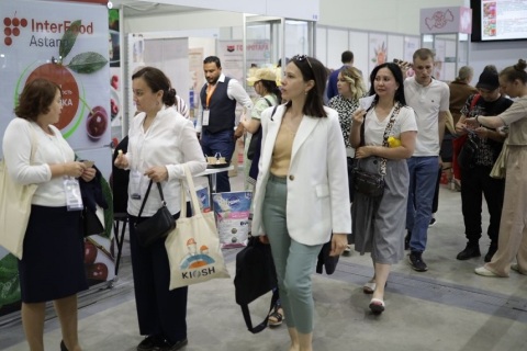 哈萨克斯坦食品饮料、食品配料展览会展会现场图片