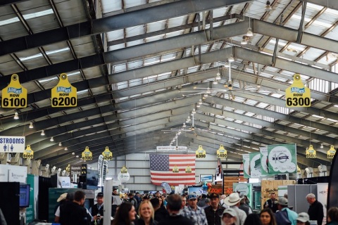 美国加利福尼亚农业机械展览会展会现场图片