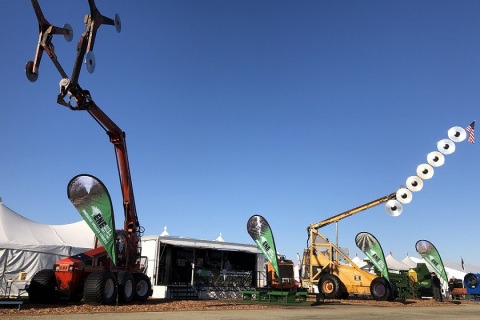 美国加利福尼亚农业机械展览会展会现场图片