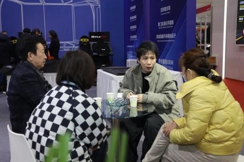 中国（北京）国际新能源汽车技术零部件及服务展展会现场图片