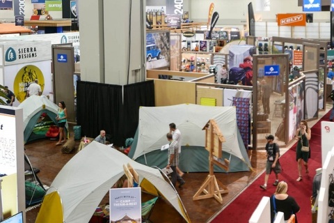 美国盐湖城滑雪用品展览会展会现场图片