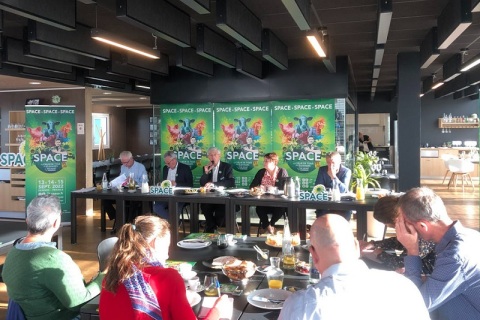 法国雷恩畜牧展览会展会现场图片