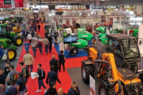意大利巴里农业机械展览会展会现场图片