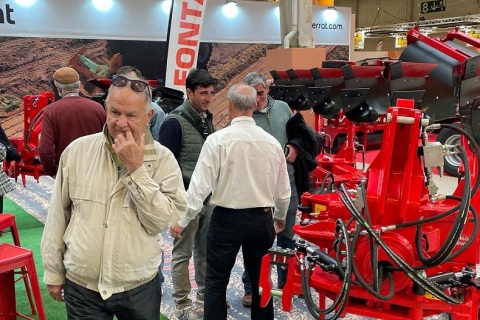 西班牙国际农业机械及园林机械展览会展会现场图片