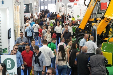 意大利巴里农业机械展览会展会现场图片