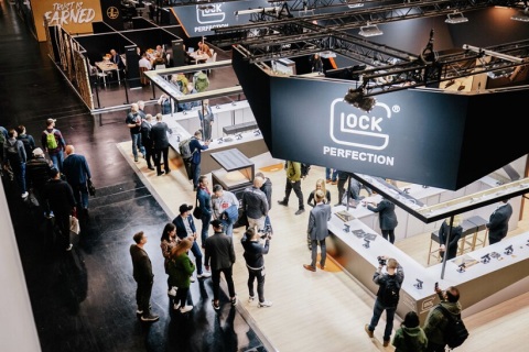 德国纽伦堡狩猎装备、枪械、刀具展览会展会现场图片