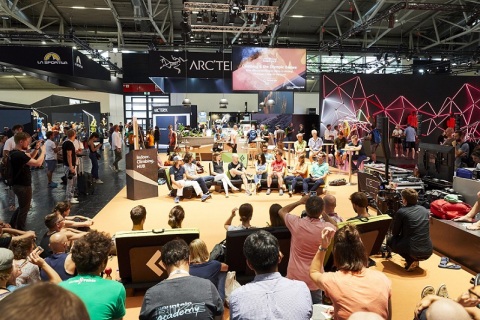 德国慕尼黑户外用品展览会展会现场图片