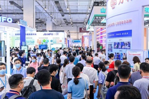 中国（青岛）国际医疗器械暨康复健康展览会展会现场图片