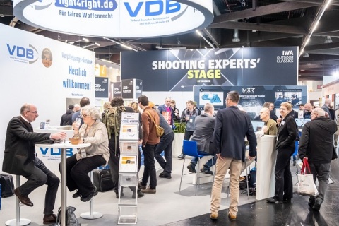 德国纽伦堡狩猎装备、枪械、刀具展览会展会现场图片