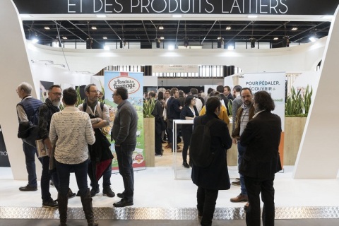 法国巴黎乳制品展览会展会现场图片