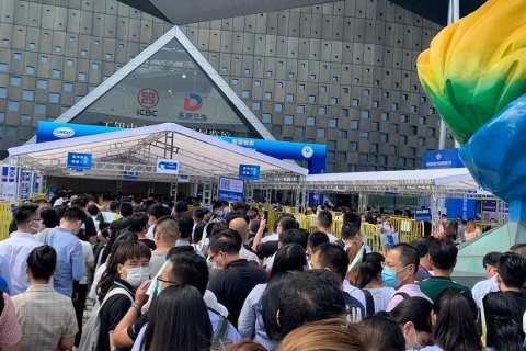 上海国际医疗器械展览会展会现场图片