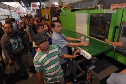 菲律宾橡胶塑料及印刷包装展览会展会现场图片