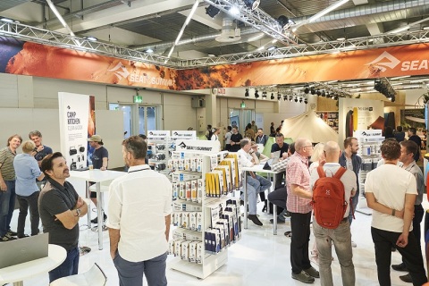 德国慕尼黑户外用品展览会展会现场图片