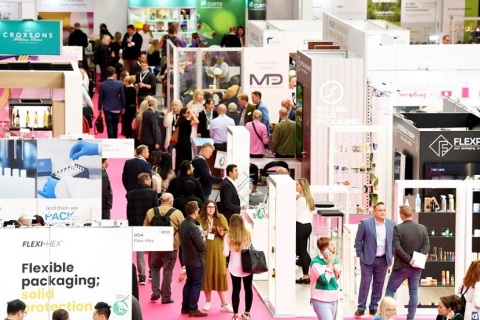 英国伦敦化妆品包装、奢侈品包装展览会展会现场图片