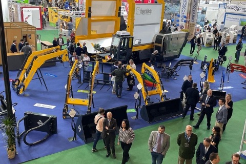 西班牙国际农业机械及园林机械展览会展会现场图片