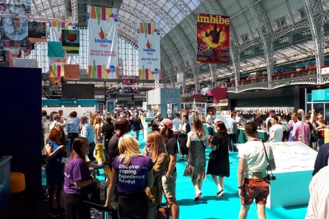 英国伦敦葡萄酒及烈酒展览会展会现场图片