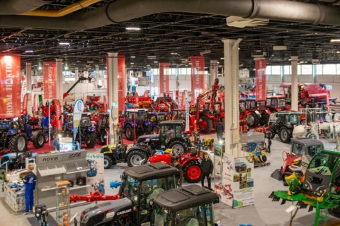 匈牙利布达佩斯农业机械展览会展会现场图片