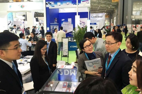 成都西部国际口腔展展会现场图片