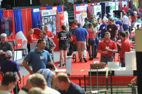 美国爱荷华洲猪业畜牧展览会展会现场图片