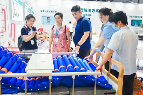 青岛国际康养产业博览会展会现场图片