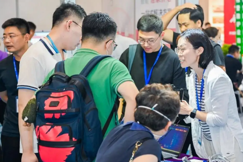 青岛国际康养产业博览会展会现场图片