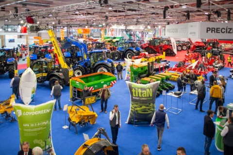 匈牙利布达佩斯农业机械展览会展会现场图片