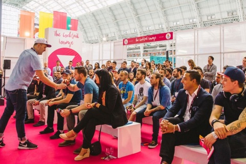 英国伦敦葡萄酒及烈酒展览会展会现场图片