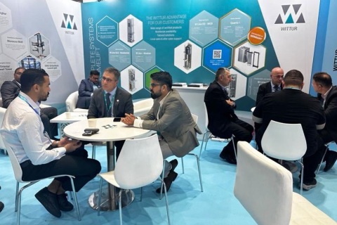 中东迪拜电梯展览会展会现场图片