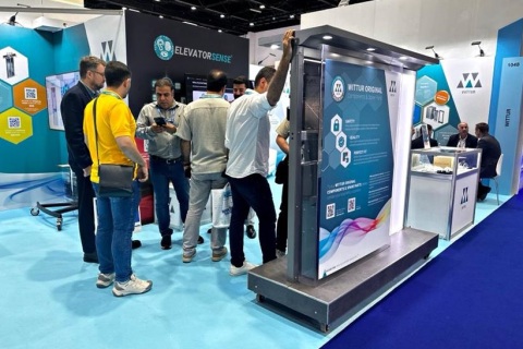 中东迪拜电梯展览会展会现场图片