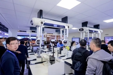 中国（青岛）教育装备展示会展会现场图片