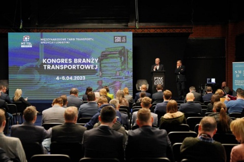 波兰交通及客车巴士展览会展会现场图片