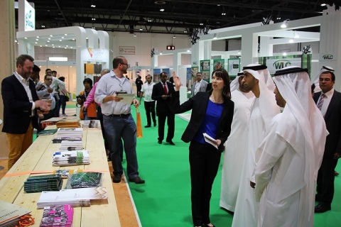 中东迪拜木工机械及家具配件展览会展会现场图片