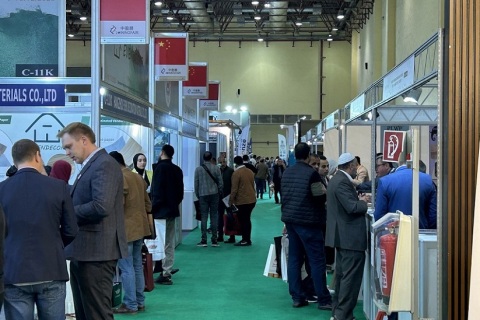 中东迪拜木工机械及家具配件展览会展会现场图片